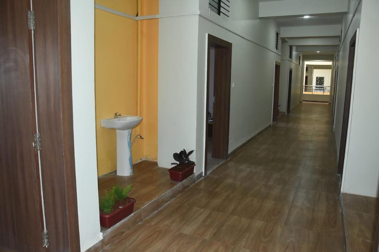 Hotel Shivanjali Palace Ujjain Zewnętrze zdjęcie