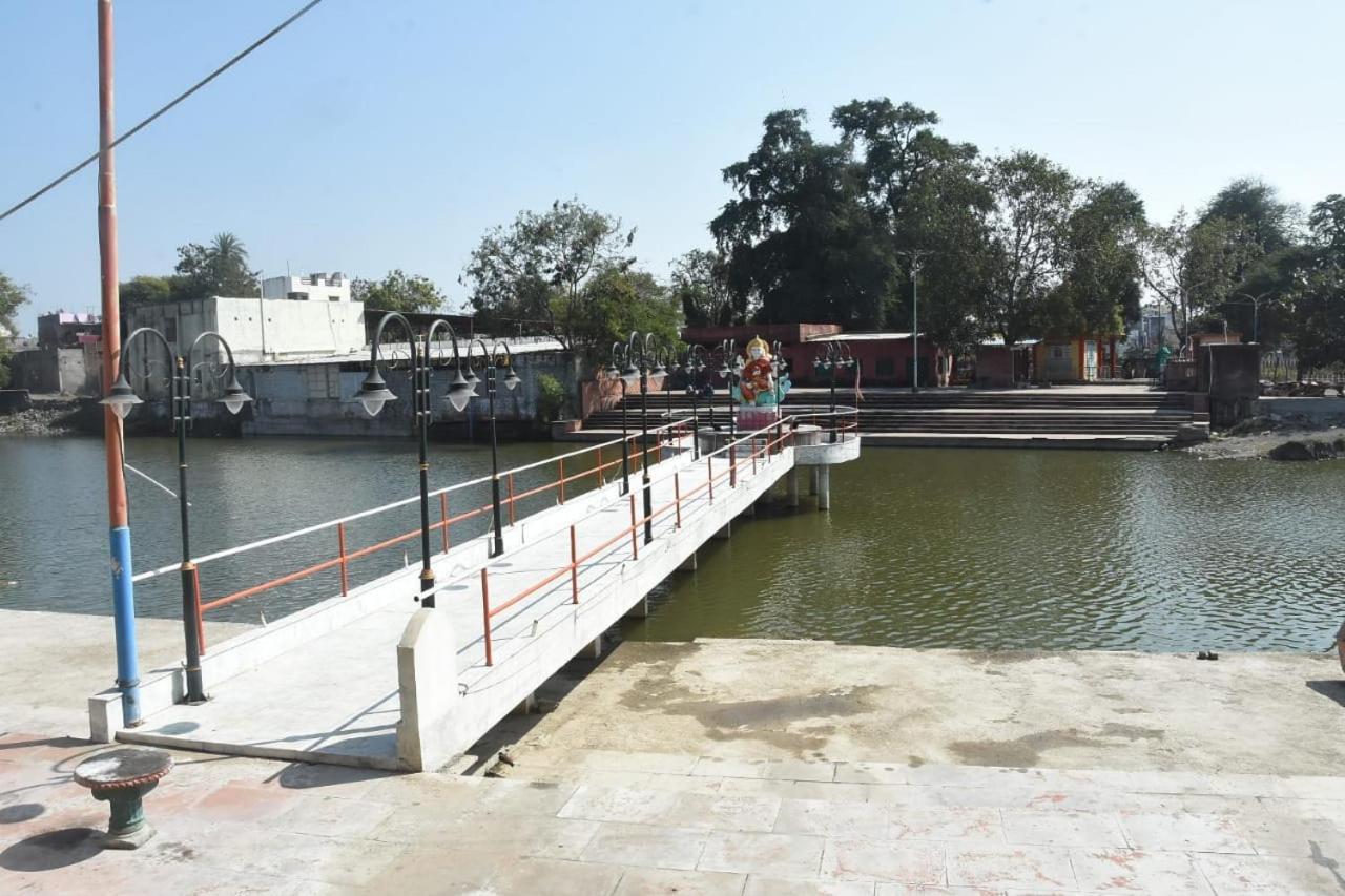 Hotel Shivanjali Palace Ujjain Zewnętrze zdjęcie