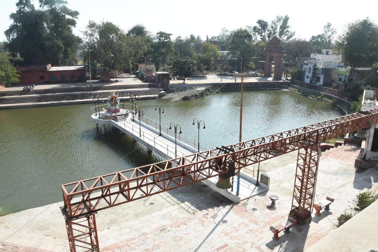 Hotel Shivanjali Palace Ujjain Zewnętrze zdjęcie